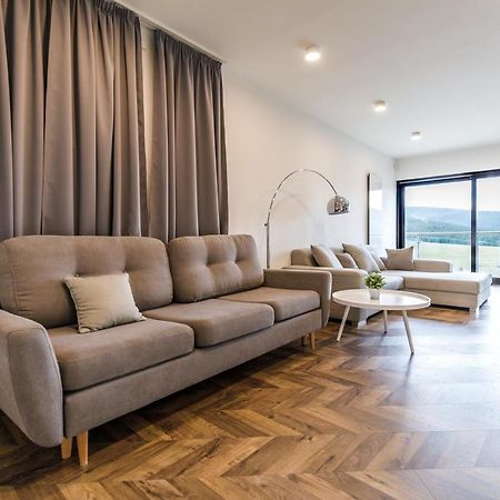 Mountain View Apartment By Mountain Ways Loučná pod Klínovcem Exterior foto